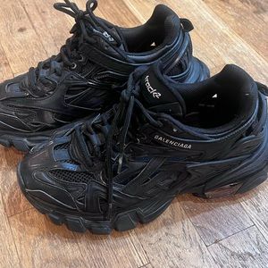 Balenciaga Track Sneakers in Black🪩